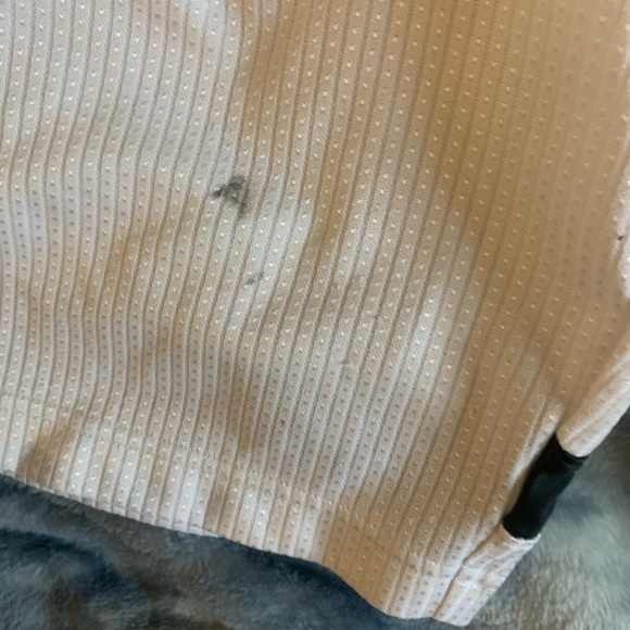 Shorts - Picture 2 of 3